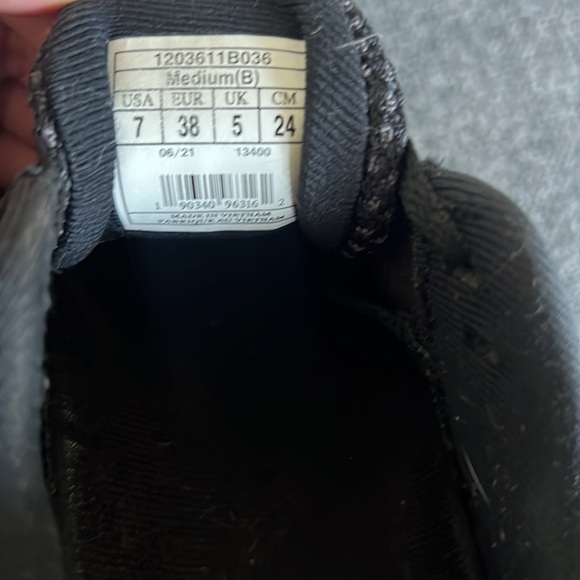 Brooks Revel 5 Hybrid running shoe - Picture 8 of 11